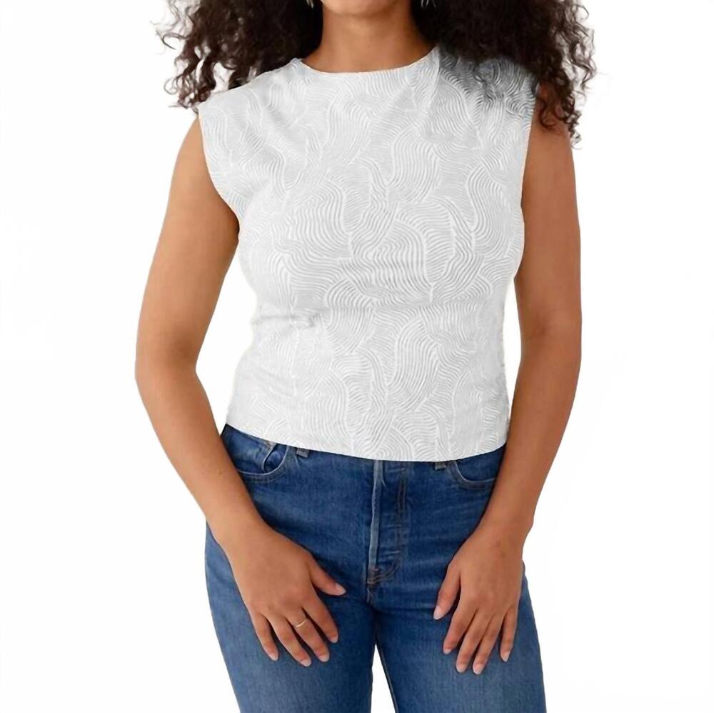 NEW MATA TRADERS ruched sleeveless top in white waves jersey